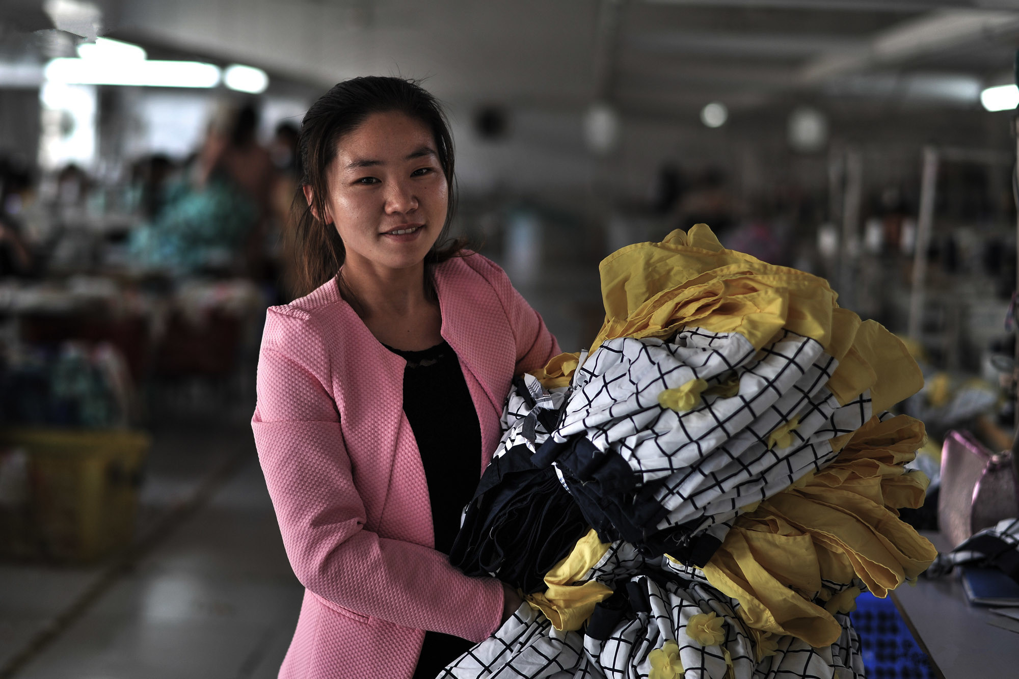 農村留守婦女 白天的辛勞與夜晚的憂慮